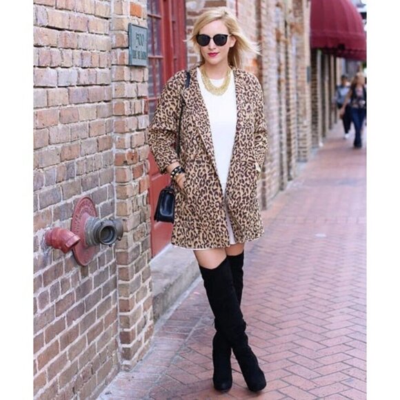 Carol Anderson by Invitation CAbi Leopard Jacket XS - Picture 1 of 6